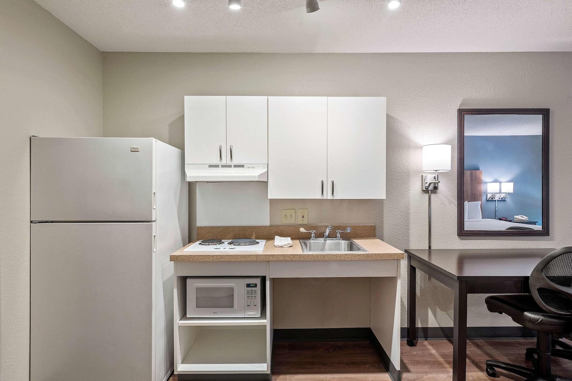 Extended Stay America Suites - Charlotte - Pineville - Park Rd Экстерьер фото