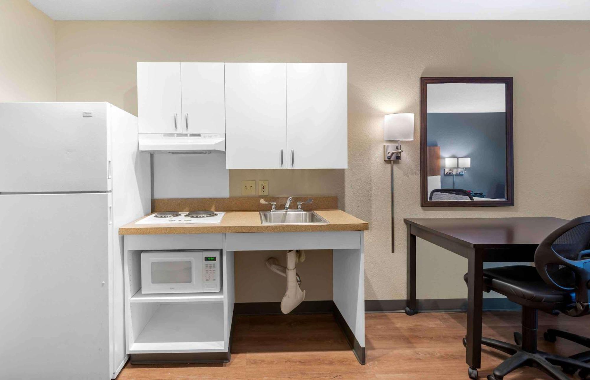 Extended Stay America Suites - Charlotte - Pineville - Park Rd Экстерьер фото