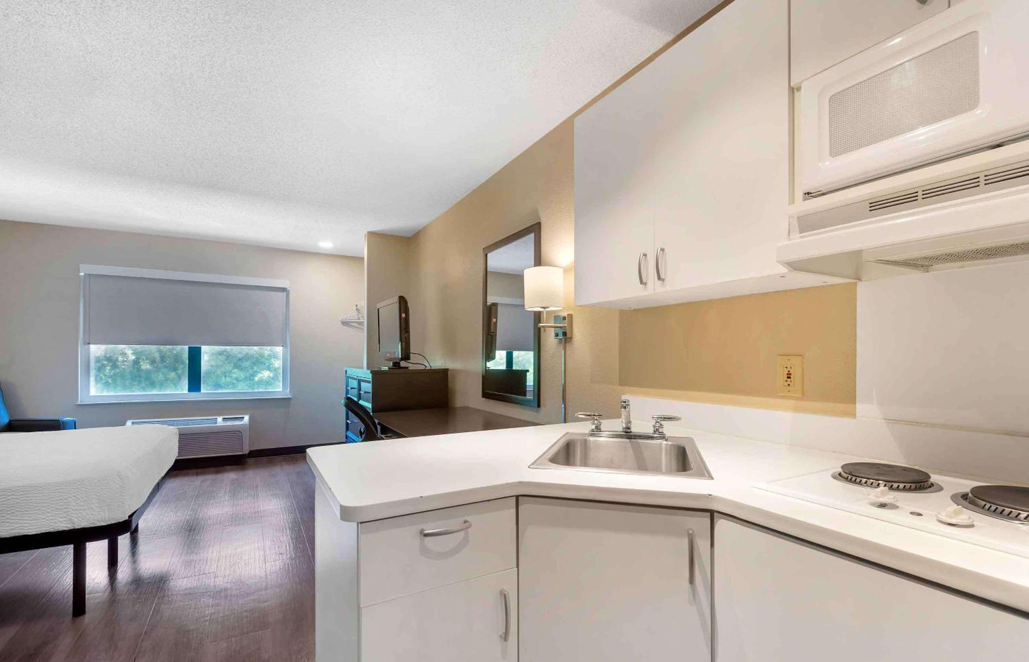 Extended Stay America Suites - Charlotte - Pineville - Park Rd Экстерьер фото